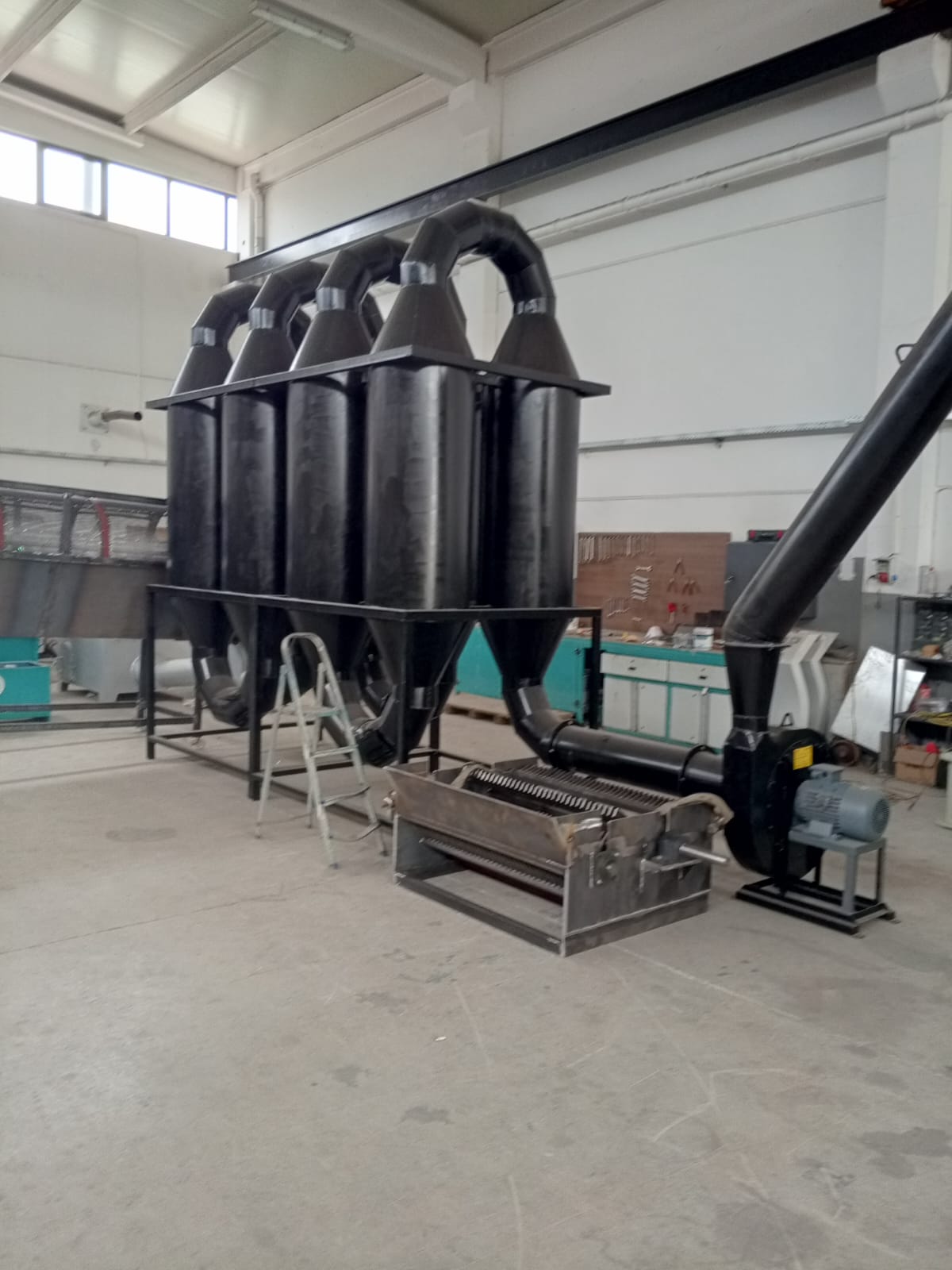 WhatsApp Image 2025-10-14 at 15.13.09 (2)