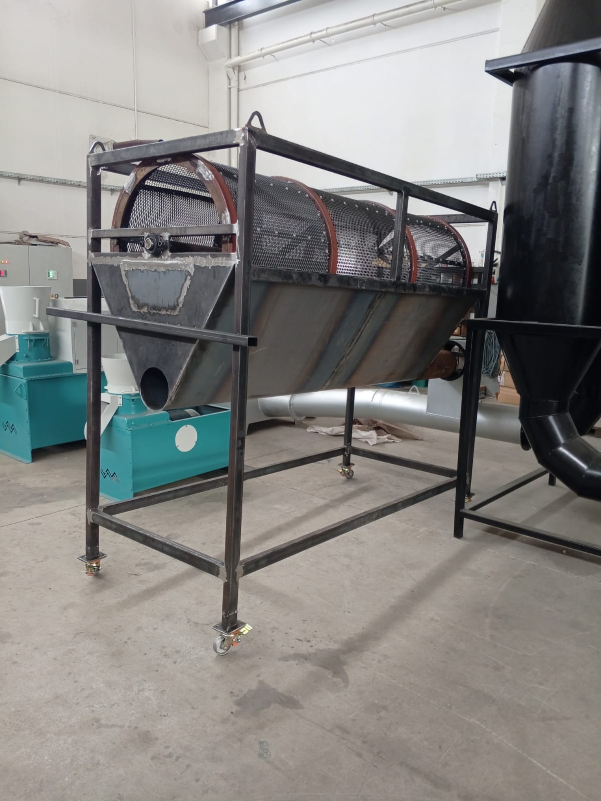 WhatsApp Image 2025-10-14 at 15.13.10